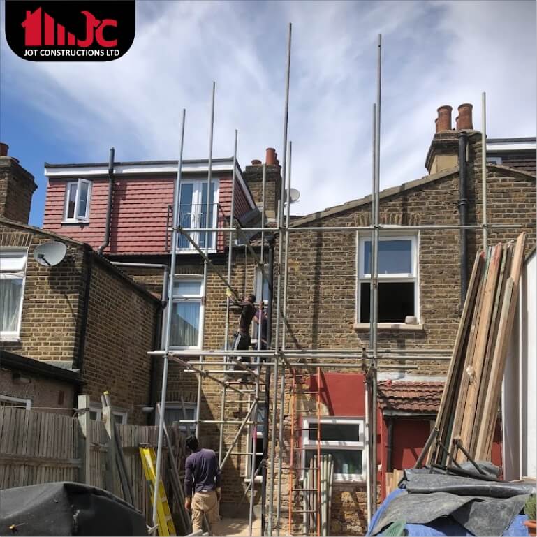 Builders In Cricklewood