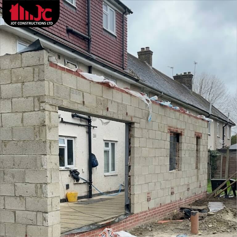 Builders In Golders Green